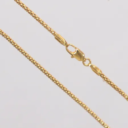 Kedja längd 44cm bredd 1,60mm 18k Vikt: 3,9 g