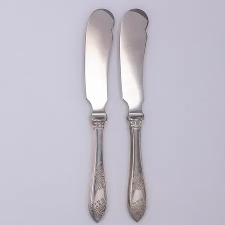 2 Smörknivar med stålblad modell Tornedal 17cm finska stämplar, 830/1000 silver Vikt: 86,6 g