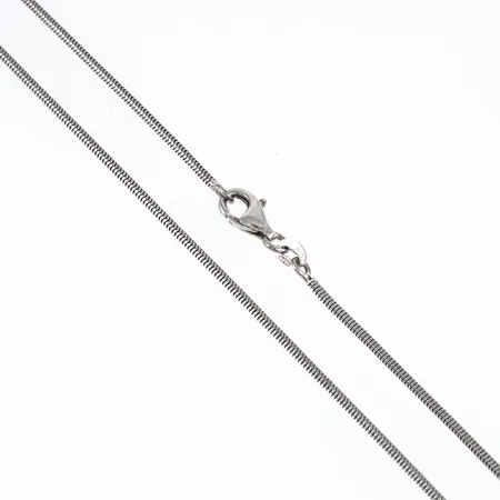 Kedja Ormlänk 43cm bredd 1,5mm, lätt oxiderad, silver 925/1000 5,3g.