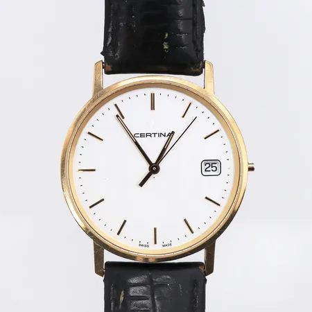 Herrur Certina 14K, 33,5mm, quartz, gravyr, krona saknas, defekt går ej, läderband, etui.