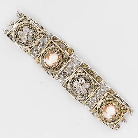 Armband med Kamé längd 18,5cm bredd 17,5mm silver 800/1000 Vikt: 23,1 g
