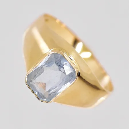 Ring med blå sten stl:19¼ 18K Vikt: 2,7 g