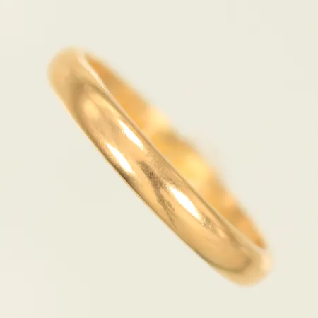 Slät ring stl 22 bredd 4mm, bruksslitage, gravyr, 18K, 5,8g Vikt: 5,8 g