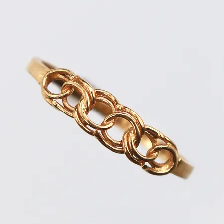 Ring Bismarck Stl:16¾, bredd: 1,5-4,4mm, 18K Vikt: 1,2 g