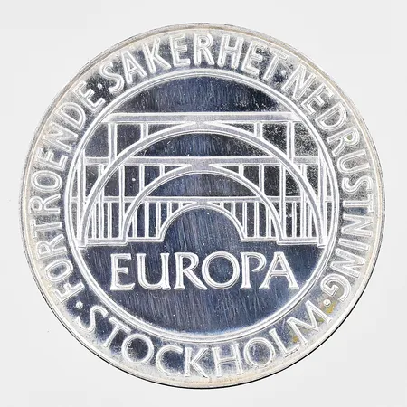 Minnesmynt 100kr Europa Förtroende Säkerhet Nedrustning Stockholm Sverige år 1984, Ø32mm, plastetui silver 925/1000 Vikt: 16 g