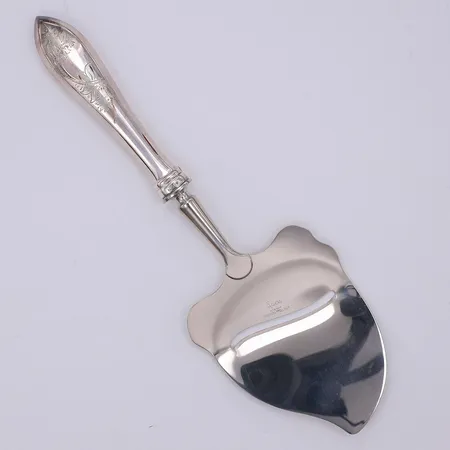 Osthyvel med stålblad modell Tornedal 22cm finska stämplar, 830/1000 silver Vikt: 81,5 g