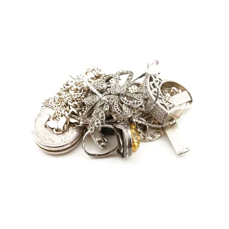 Diverse silversmycken, 925/1000 Vikt: 144 g