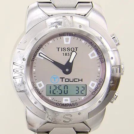 Tissot T-Touch stål analog/quartz ref-nr:Z251/351 serie-nr:OKT-RA-41821 Ø41mm stållänk med viklås, safirglas, kronograf, alarm, kompass, höjdmätare, termometer, lufttrycksmätare, länk samt boett med repor, inga tillbehör
