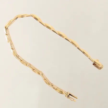 Armband längd 18,5cm bredd 12,5mm 18K Vikt: 17,9 g