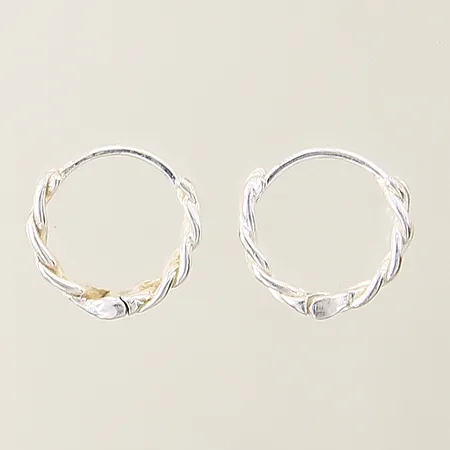 Ett par örhängen Ø11mm silver 925/1000 Vikt: 1,4 g