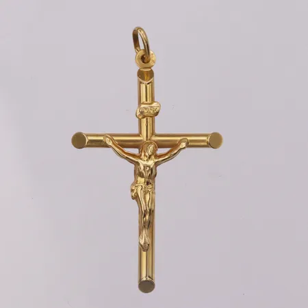 Hänge krucifix, längd ca 47mm, bredd 30mm, italienska stämplar, 18K Vikt: 3,1g Vikt: 3,1 g