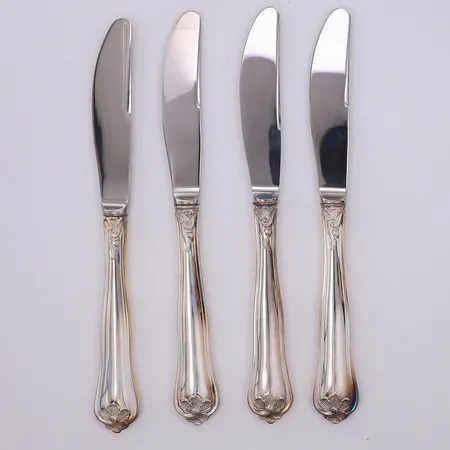4 Bordsknivar modell Sachsisk med stålblad 20,5cm Mema år 1995, 830/1000 silver Vikt: 264,8 g