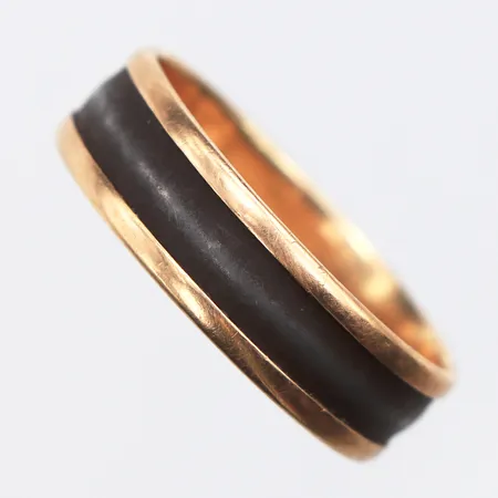 Ring Stl:20¼, bredd: 6,4mm, 18K Vikt: 4,2 g