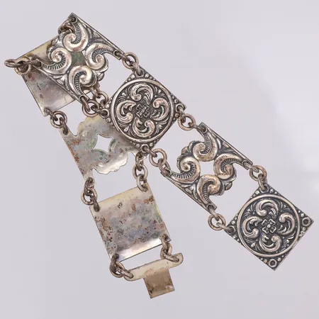 Armband genombrutet mönster 18,3cm bredd 19mm, made in Norway, 830/1000 silver Vikt: 24 g
