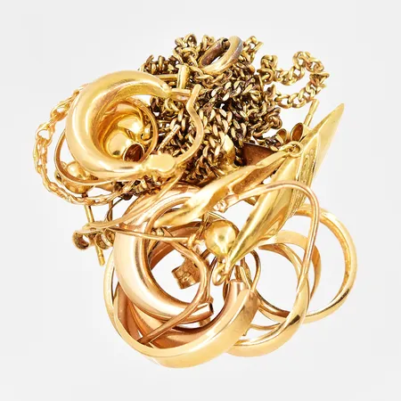 Diverse defekt guld, 18K. Vikt: 12,9 g
