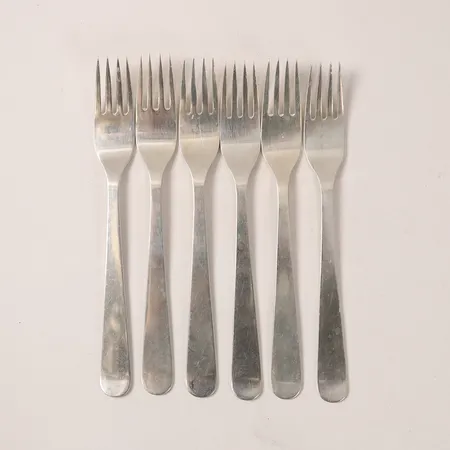 Sex matgafflar Wiwen Nilsson längd 17cm, Lund, 1930-tal, silver 925/1000 Vikt: 264,7 g