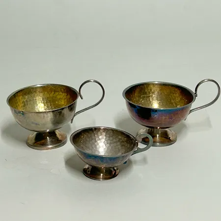 3 Punchbägare 2,8cm & 4,1cm, 830/1000 silver Vikt: 78,2 g