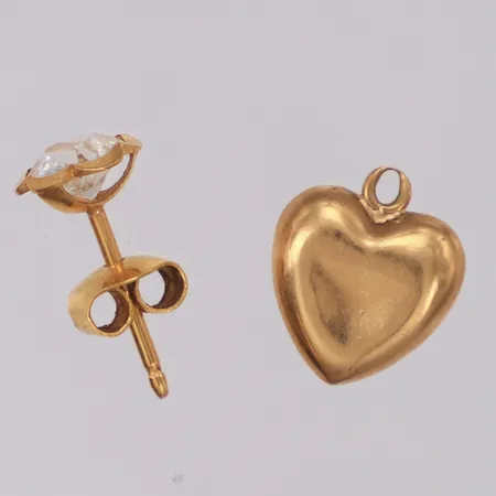 Udda örhänge och hänge, buckligt, defekt, 18K Vikt: 0,8 g