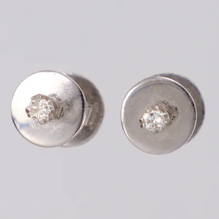 Örhängen med diamanter 0,05ct, bredd 8mm, vitguld, ostämplat, 18K  Vikt: 2,6 g