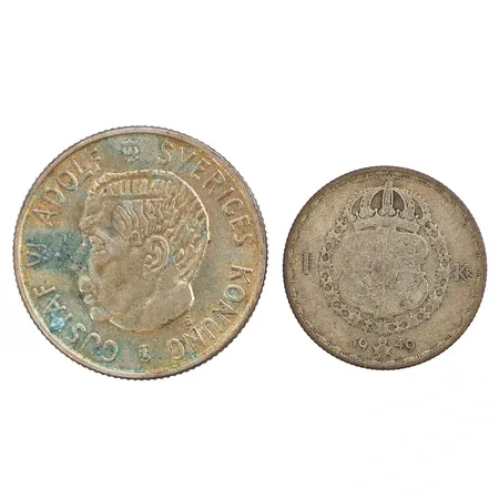 Cirkulationsmynt, 1st 1-krona präglat år 1949 samt 1st 2-krona präglat år 1957, 400/1000 silver Vikt: 20,9 g