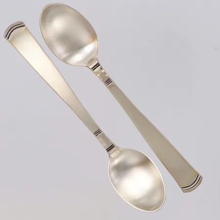 2 Kaffeskedar modell Rosenholm, längd 12cm, GAB år 1988, silver 830/1000 Vikt: 29,5 g