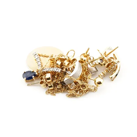Diverse guld, 18k Vikt: 8,5 g