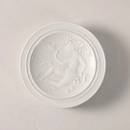 Ask med lock Björn Wiinblad för Rosenthal, biskviporslin, Ø10cm, höjd 3cm, nummer 772-2 Vikt: 0 g Skickas med paket.