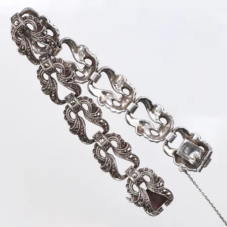 Armband med markasiter, 19cm, bredd: 14,8mm, defekt säkerhetskedja, importstämpel, 830/1000 silver Vikt: 29 g