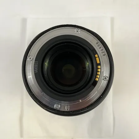 Objektiv Canon Zoom Lens EF 24-70mm 1:2.8 L USM, srn: 624996, saknar linsskydd, inga tillbehör Skickas med postpaket.