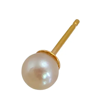 Pärlörhänge, 18K guld, ett enkelt, odlad Pärla Ø 5 mm, plopp saknas, fint skick Vikt: 0,4 g