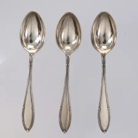 Tre kaffeskedar längd ca 12,5cm, gravyr, år 1913, 830/1000 silver Vikt: 52,9 g