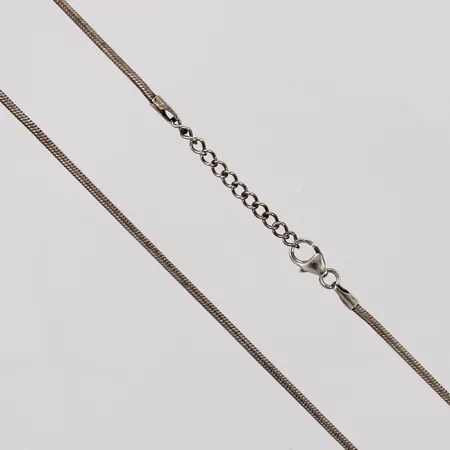 Kedja ormlänk längd: ca 43-46cm bredd: ca 1mm silver 925/1000 Vikt: 7,5 g