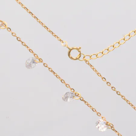 Collier vita stenar längd 44cm, tillagt extralänk i Pansar, 14k   Vikt: 4,6 g