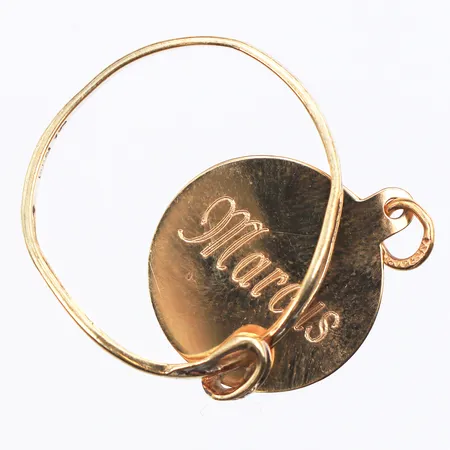 Diverse guld, defekter/gravyrer, 18K Vikt: 2,6 g