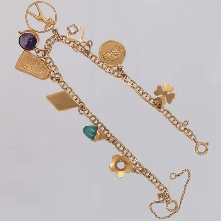 Armband Bismarck med 9 berlocker, längd 19cm, bredd 3,5mm, stenar, berlock saknas, 18K  Vikt: 11 g