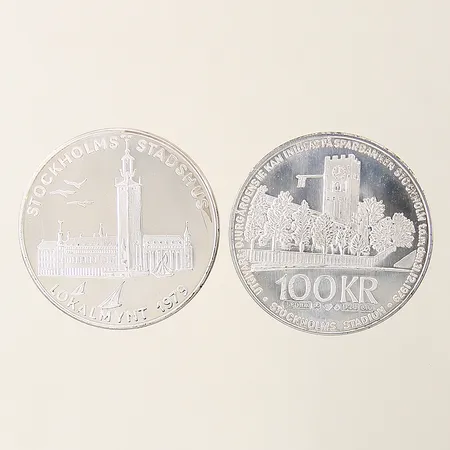 Lokalmynt två stycken 100kr år 1979 Stockholms Stadshus Sporrong Ø33mm plastficka silver 925/1000 Vikt: 40,6 g