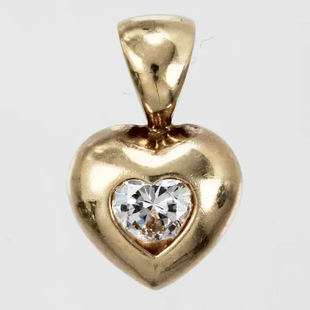 Hänge hjärta med vit sten längd: ca 1,1cm bredd: ca 7mm 14K Vikt: 0,6 g