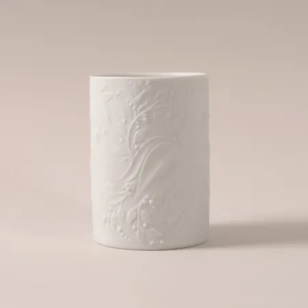 Vas Björn Wiinblad för Rosenthal, biskviporslin, Ø7cm, höjd 10cm, nummer 2880 Vikt: 0 g Skickas med paket.