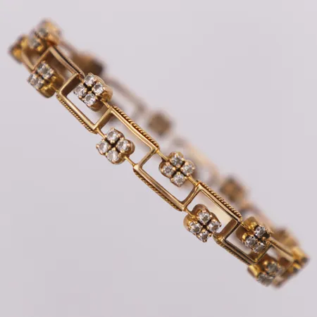 Armring med vita stenar, ostämplad, 18K Vikt: 19,1g Vikt: 19,1 g
