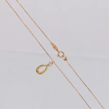 Collier med vit sten, längd 42cm, bredd 15mm, GHA, del och ögla saknas, 18K  Vikt: 1,2 g
