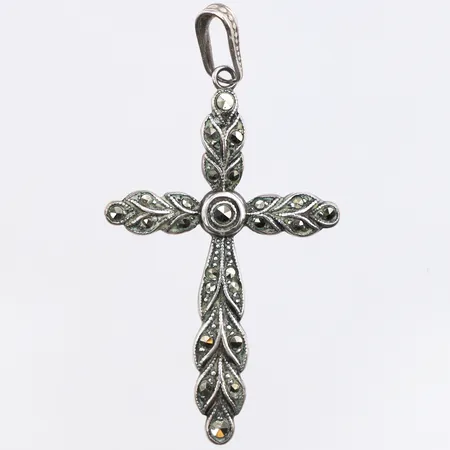 Hänge kors med markasiter, 47x25mm, 830/1000 silver Vikt: 3 g
