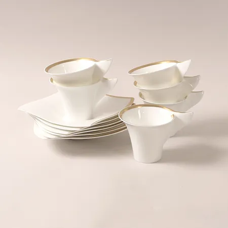 Sex koppar med fat New Wave Premium Gold, Villeroy & Boch, porslin, höjd: 8cm, bruksskick. Vikt: 0 g Skickas med postpaket.