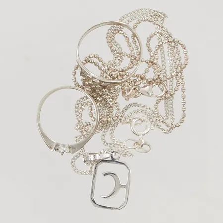 Diverse silver delvis defekt 830/1000 Silver 8,4g.