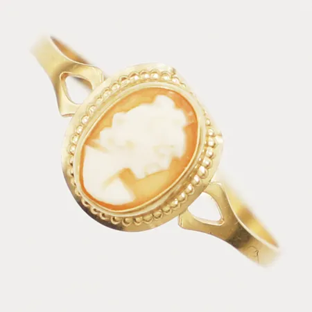 Ring med camé stl:18 bredd 1,5-9,7mm, inbucklad 18K Vikt: 1 g