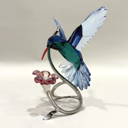 Figurin Kolibri "Paradise Bird" Swarovski höjd 16,5cm vitmetall Skickas med paket.