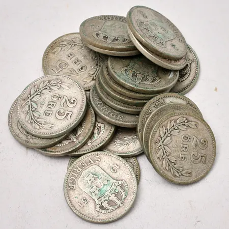  Mynt i silver, 25öringar, 600/1000, 51,84g.