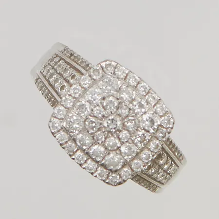 Ring med diamanter 0,96ctv enligt gravyr stl:17 bredd 3-12mm vitguld, Guldfynd 18K 7,3g.