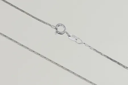 Halskedja längd 80 cm, silver 835/1000 Vikt: 6,3 g