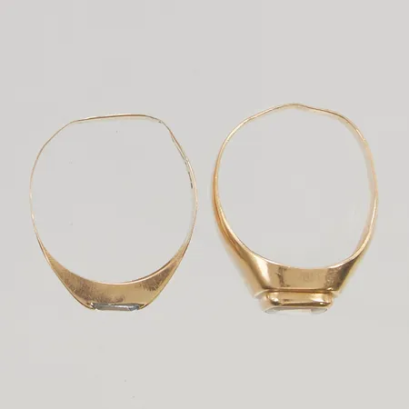 2 Ringar, skeva, stenar, 18K 4,0g.