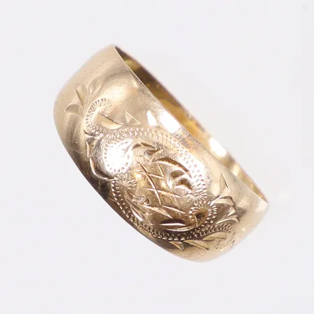 Ring mönstrad skev 18K Vikt: 2,1 g